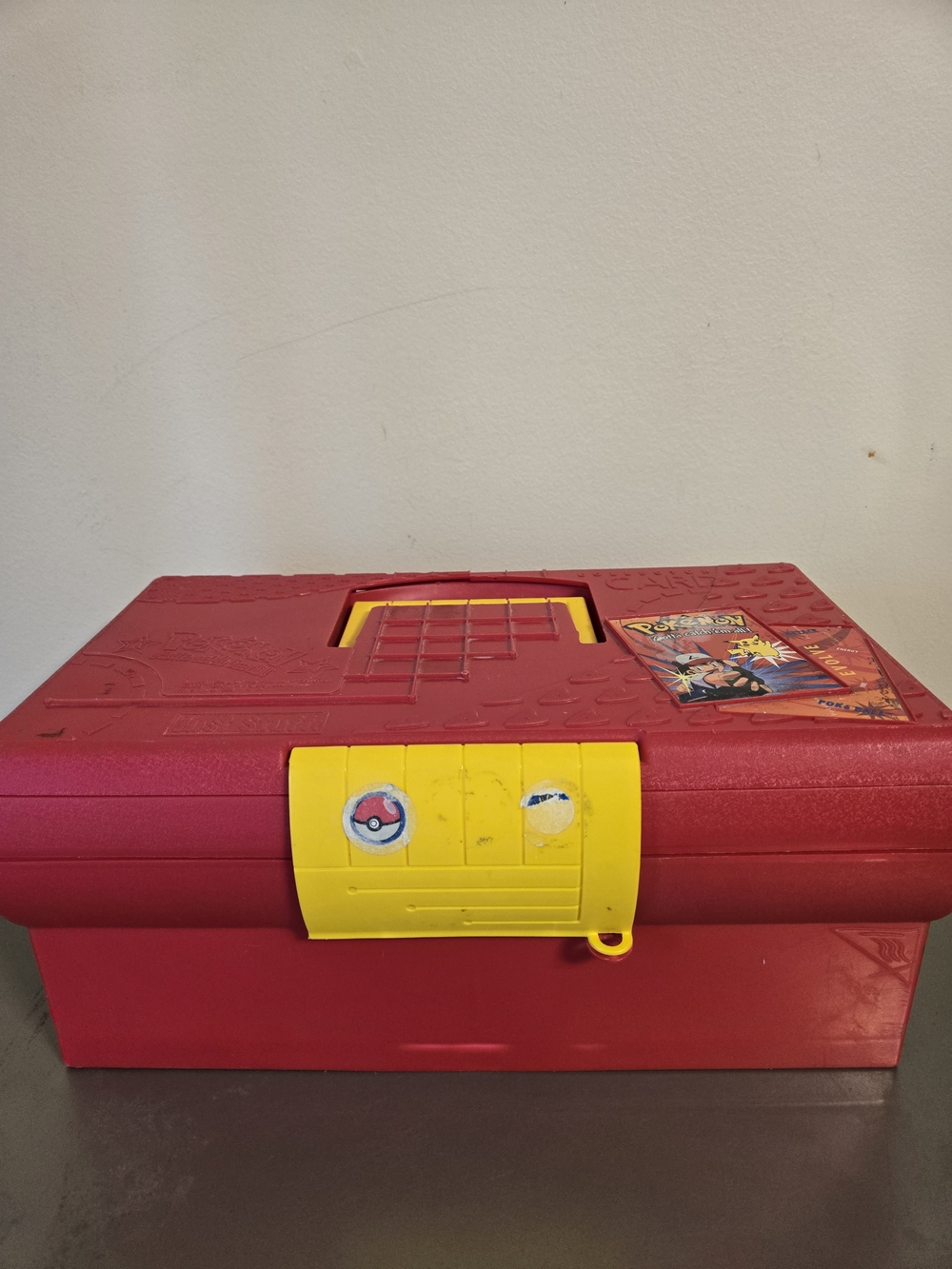 Pokémon Suncast Just Stuff Collectible Card Storage Container